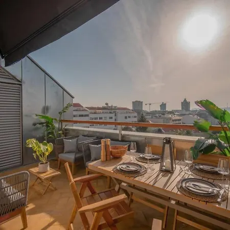 Eco Penthouse In Downtown With Rooftop & Parking Appartement